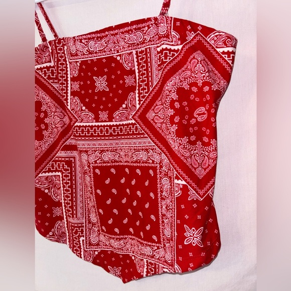 No Boundaries Red Bandana Print Camisole - Picture 3 of 7